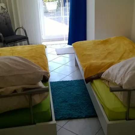 Ferienwohnung - Zur Sonnenblume Hébergement de vacances Leverkusen